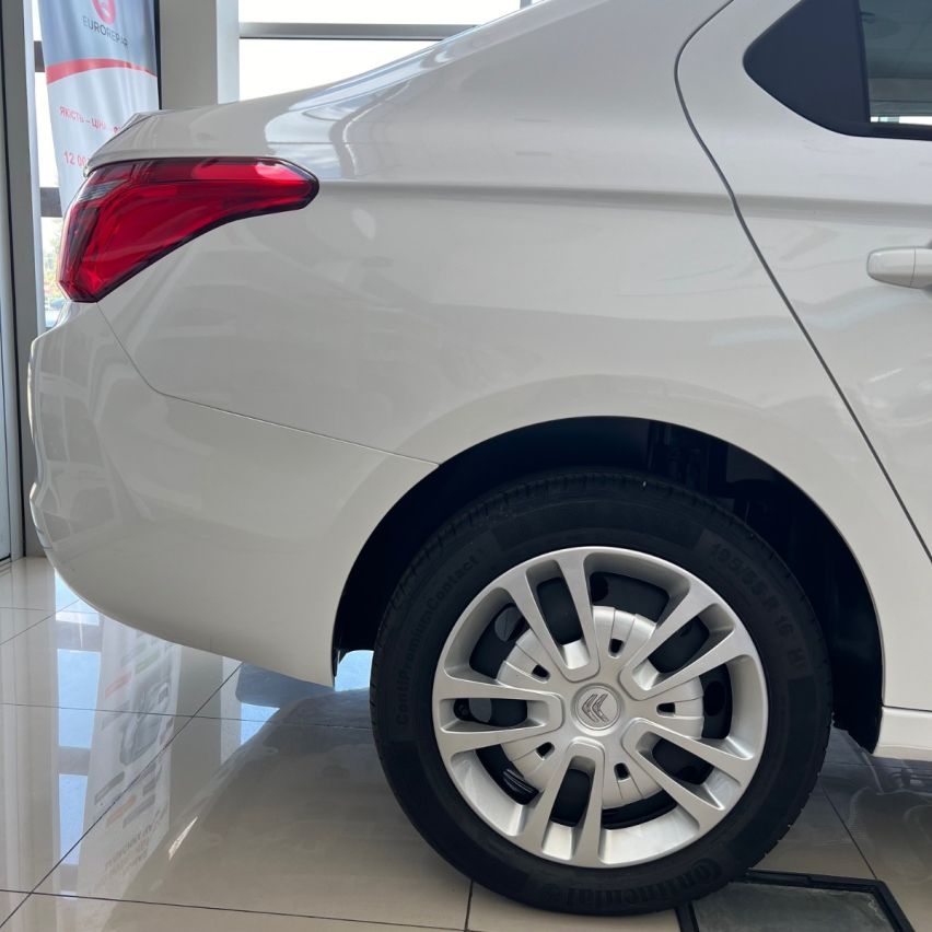 Citroёn C-Elysee Live  1.6 VTi МКПП-5